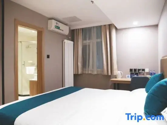 Superior Double room (full double bed)