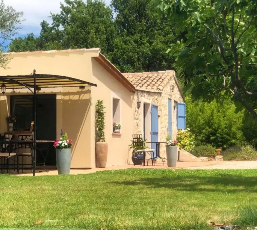 House With 2 Bedrooms in Modène, With Wonderful Mountain View, Private