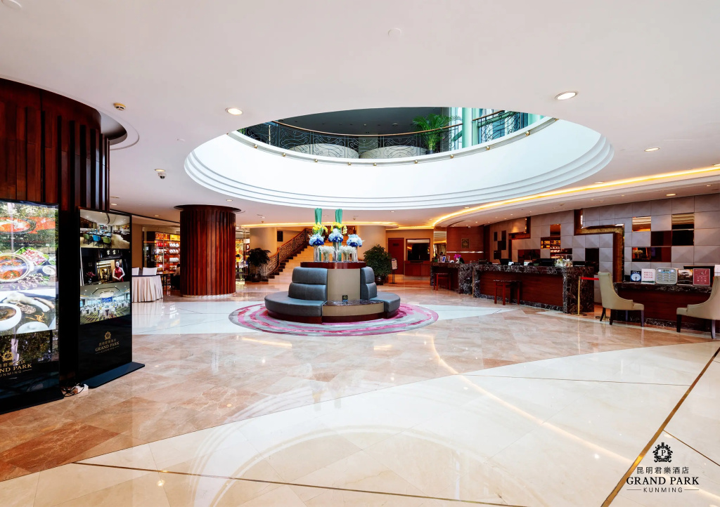 Hotel photo 12
