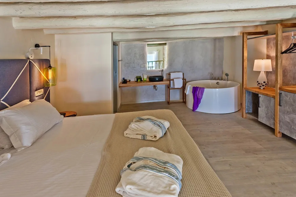 Executive Duplex Suite with balcony and with sea view