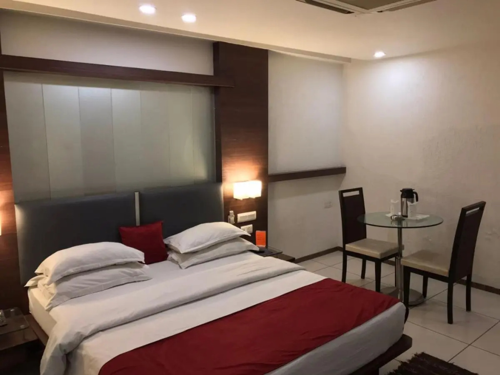 Pearl Hotel & Banquets - Général
