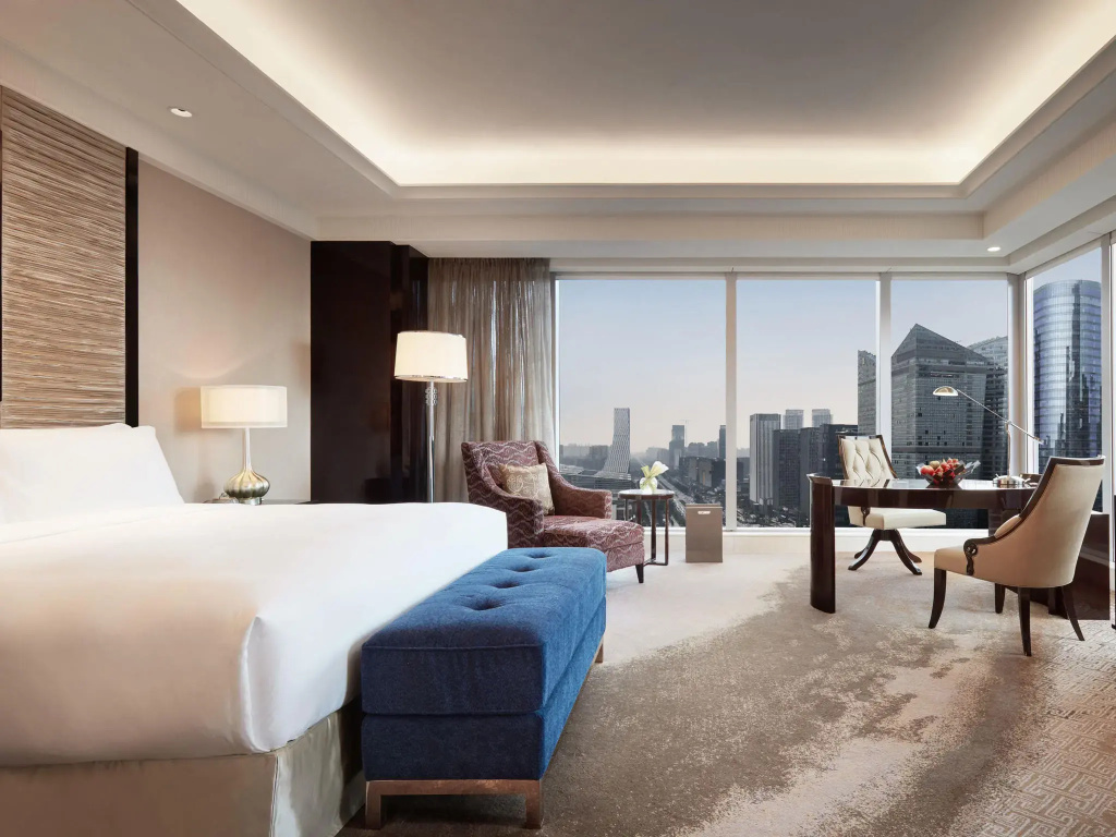 Deluxe Double room (full double bed)