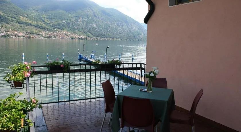 Balcony & Terrace