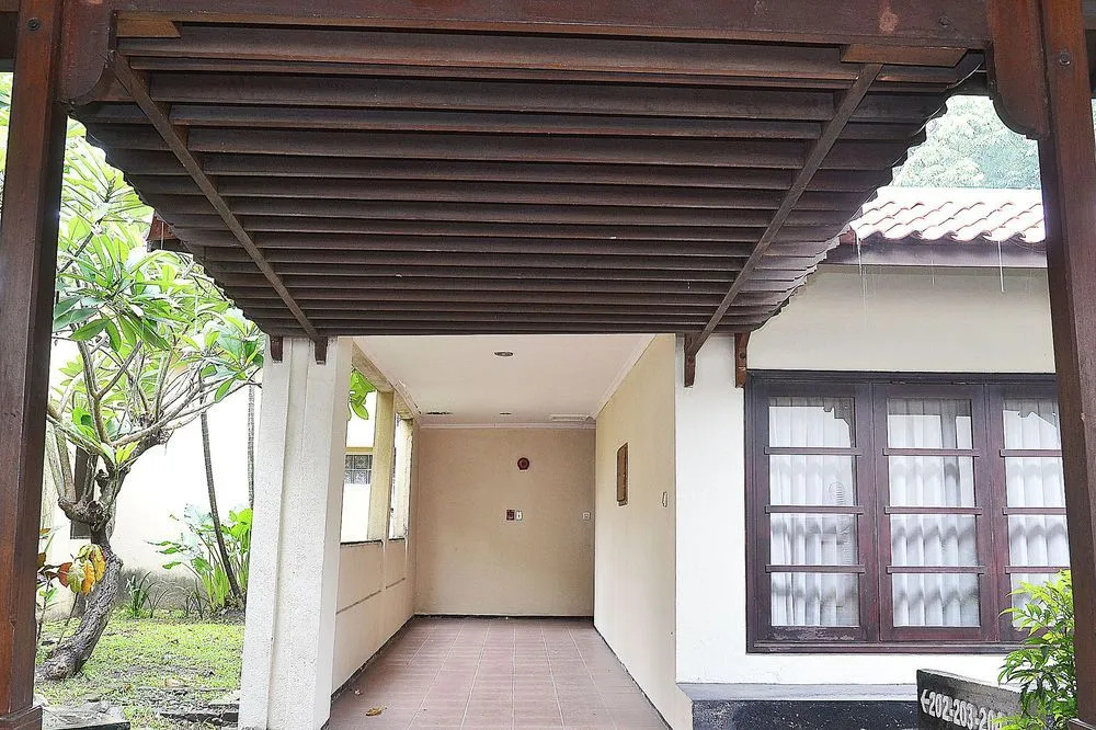 ZEN Premium Singgasana Gunungsari
