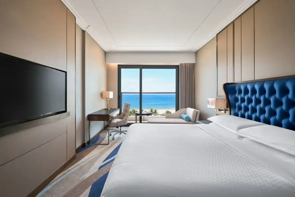 Double room with ocean view (full double bed)