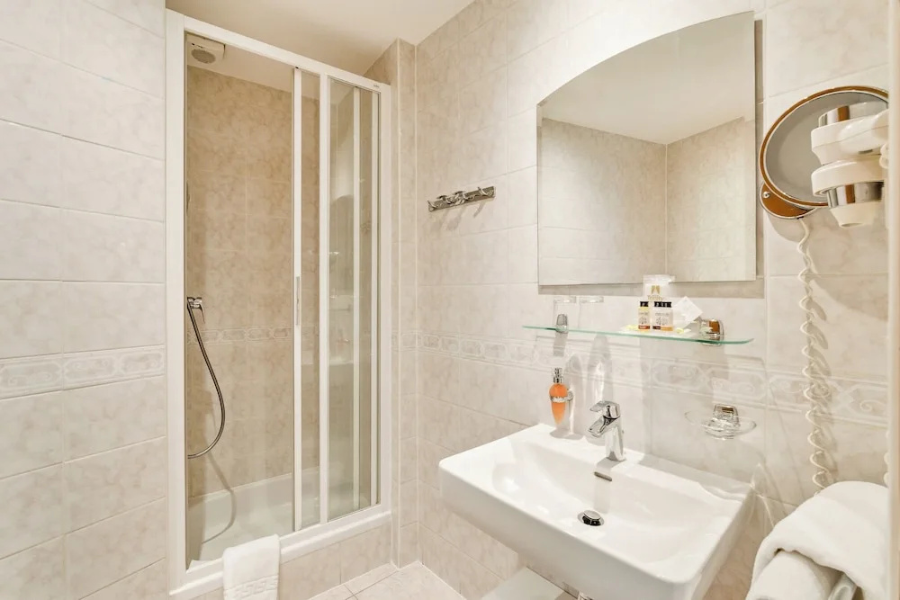 Hotel Trinity - Chambres