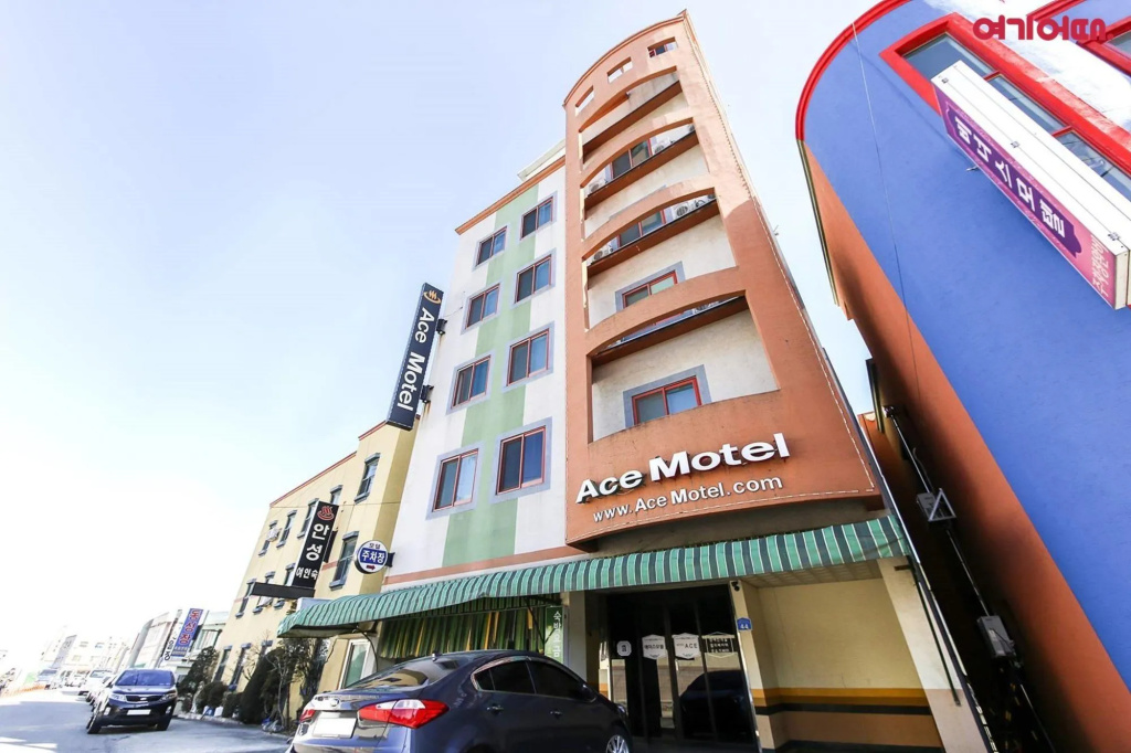 Ace Motel