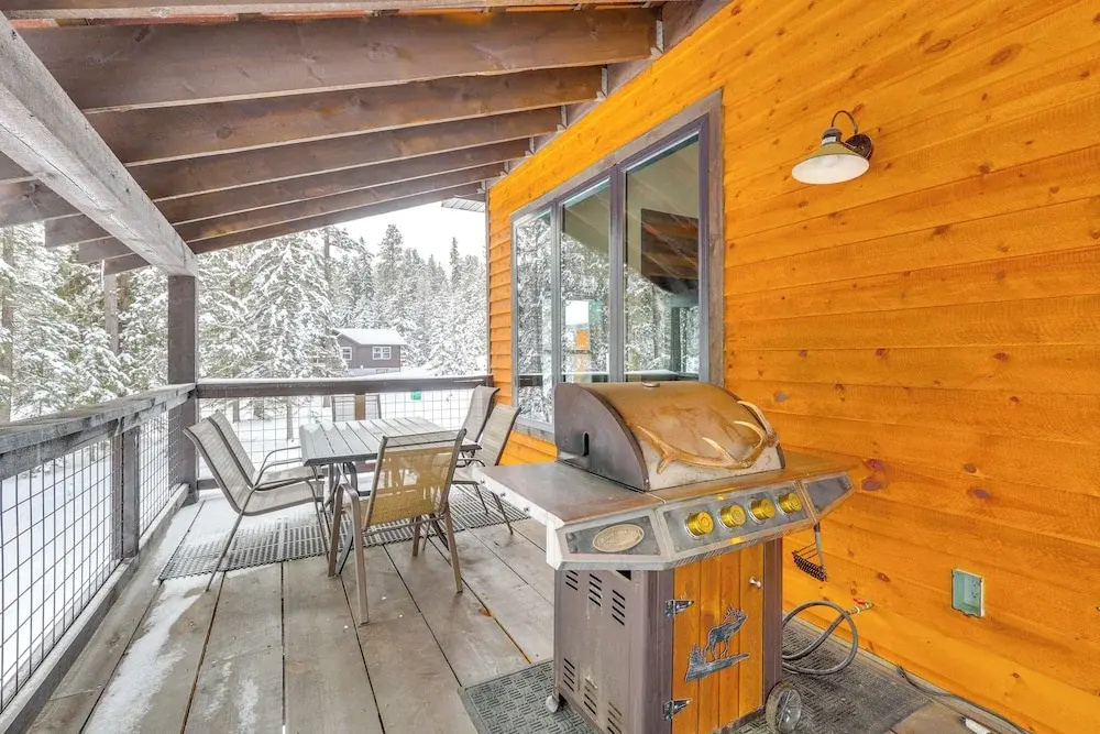 Hot Tub + Deck: Secluded Black Hills Retreat!