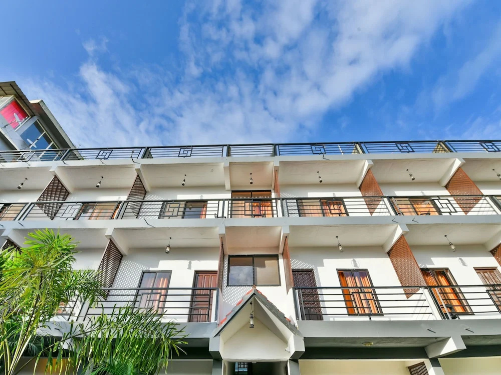 OYO 15836 Pleasure River Front Resort
