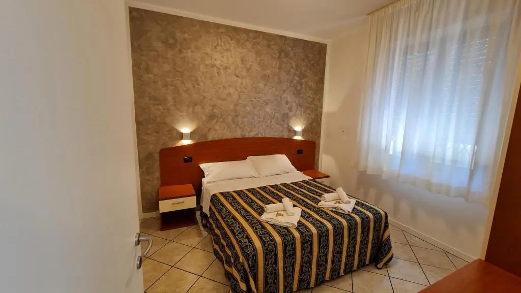 1 Bedroom Basement Apartment