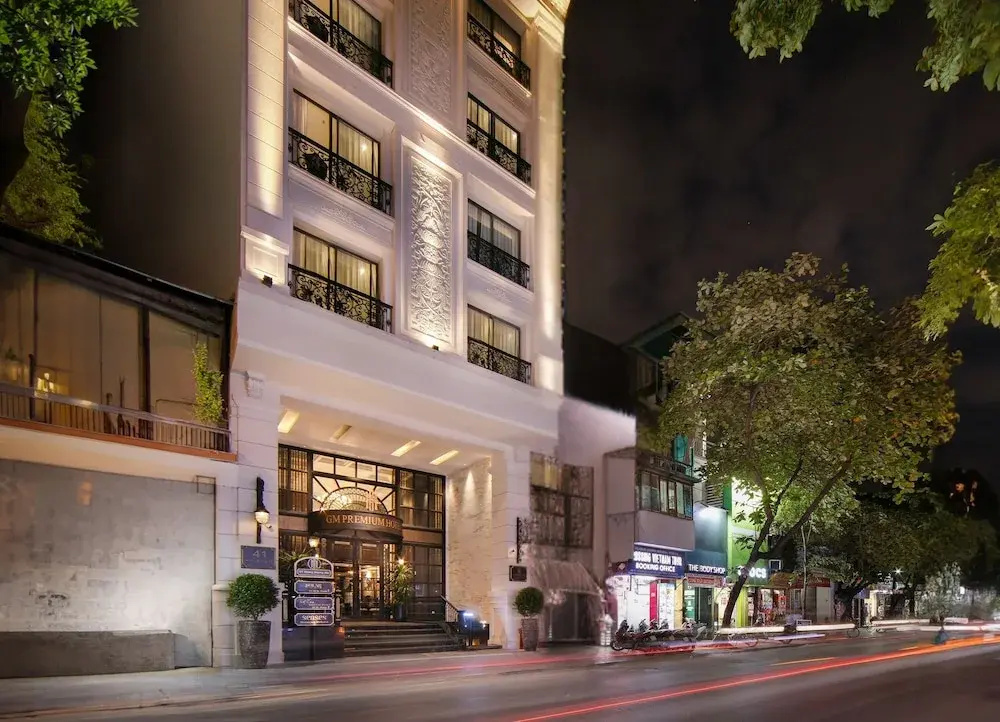 GM Premium Hotel