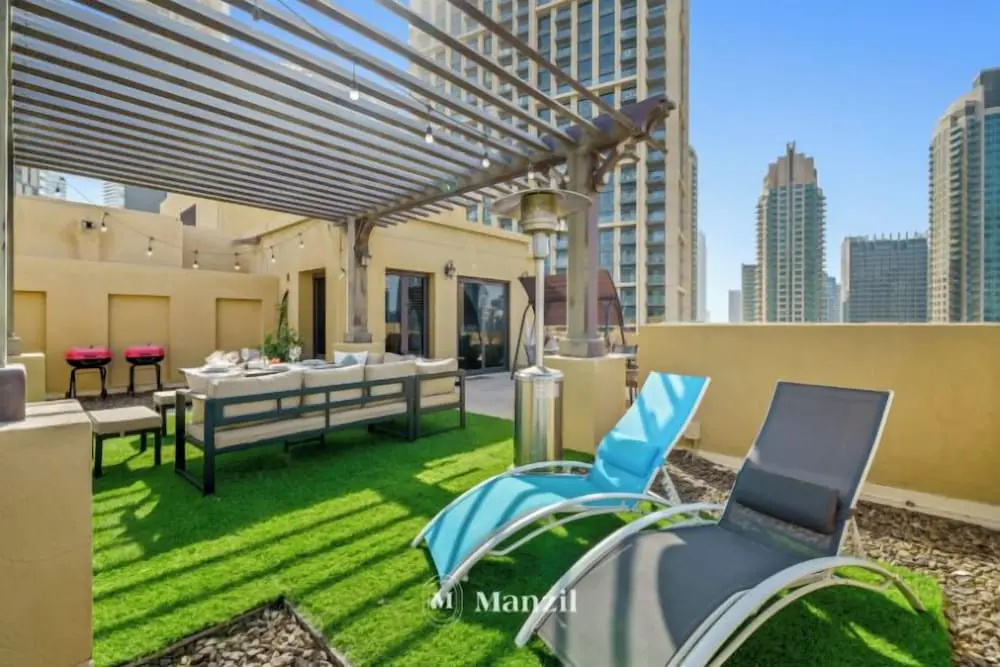 Manzil -2BR Penthouse w full Burj View in Downtown