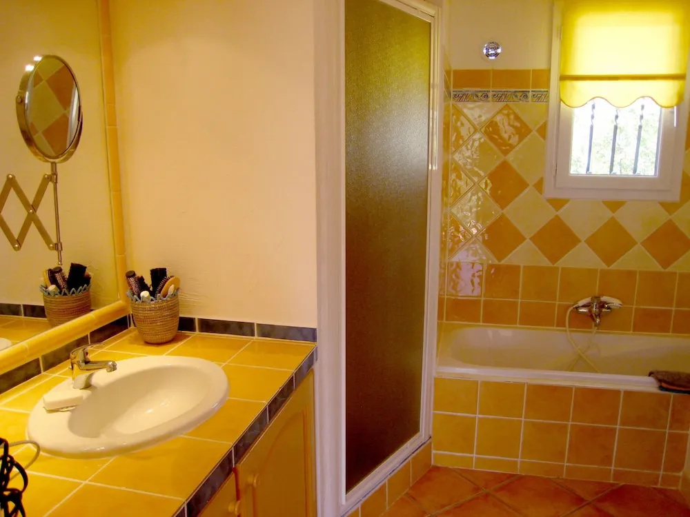 Afficher la photo 7 — Gorgeous Villa in Bagnols-en-Foret with Swimming Pool