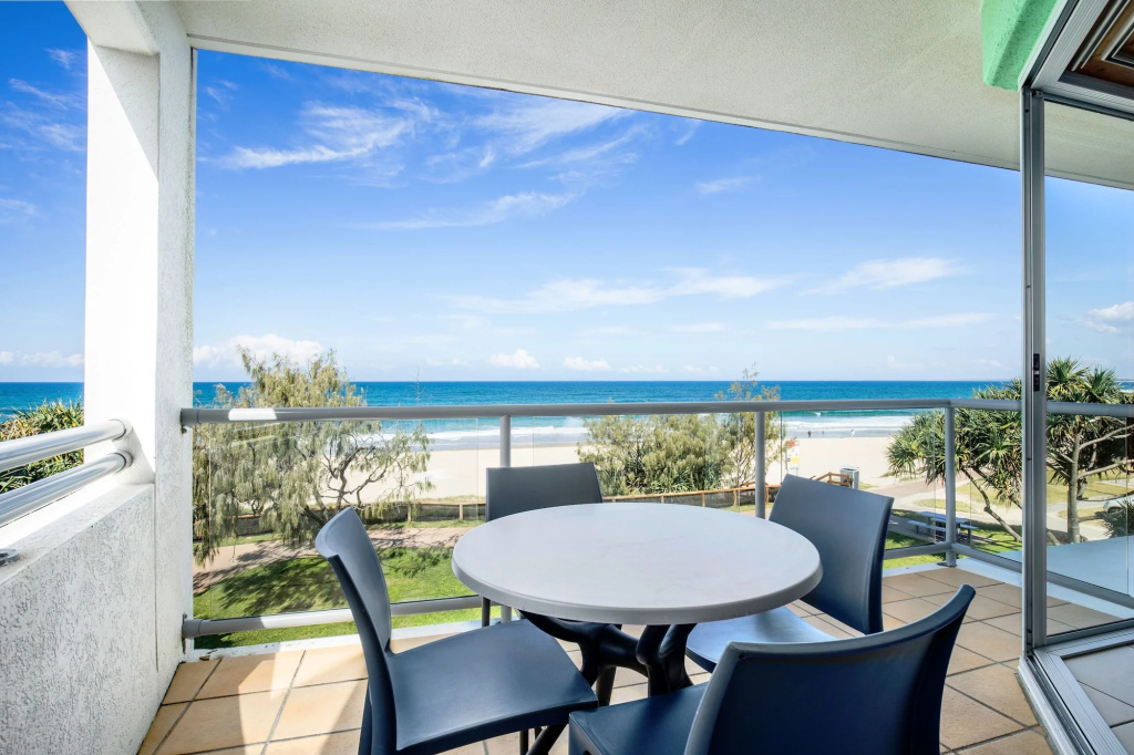 Beach & Waterfront
