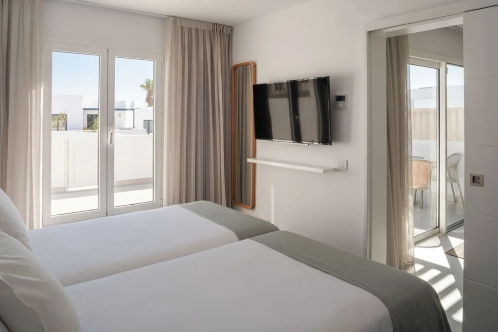 Nazaret Beach — 4
