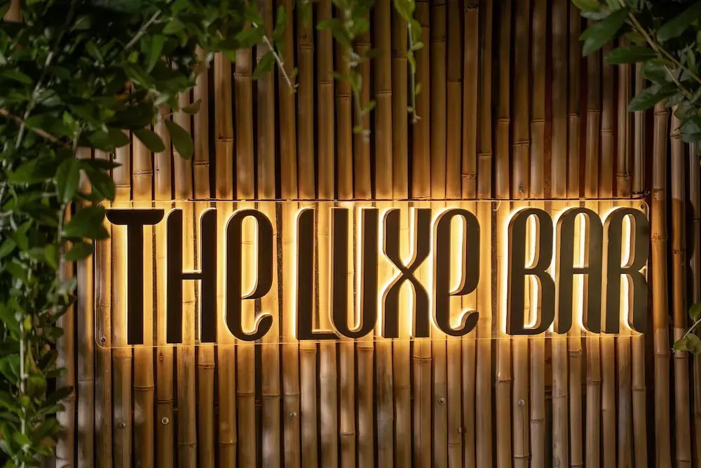 Le Premier Hotel & Rooftop Bar