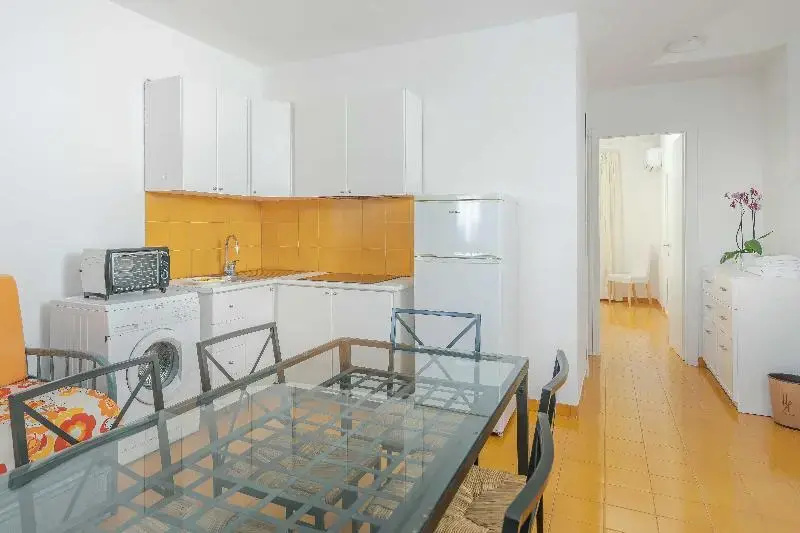 2 Bedrooms Apartment with balcony