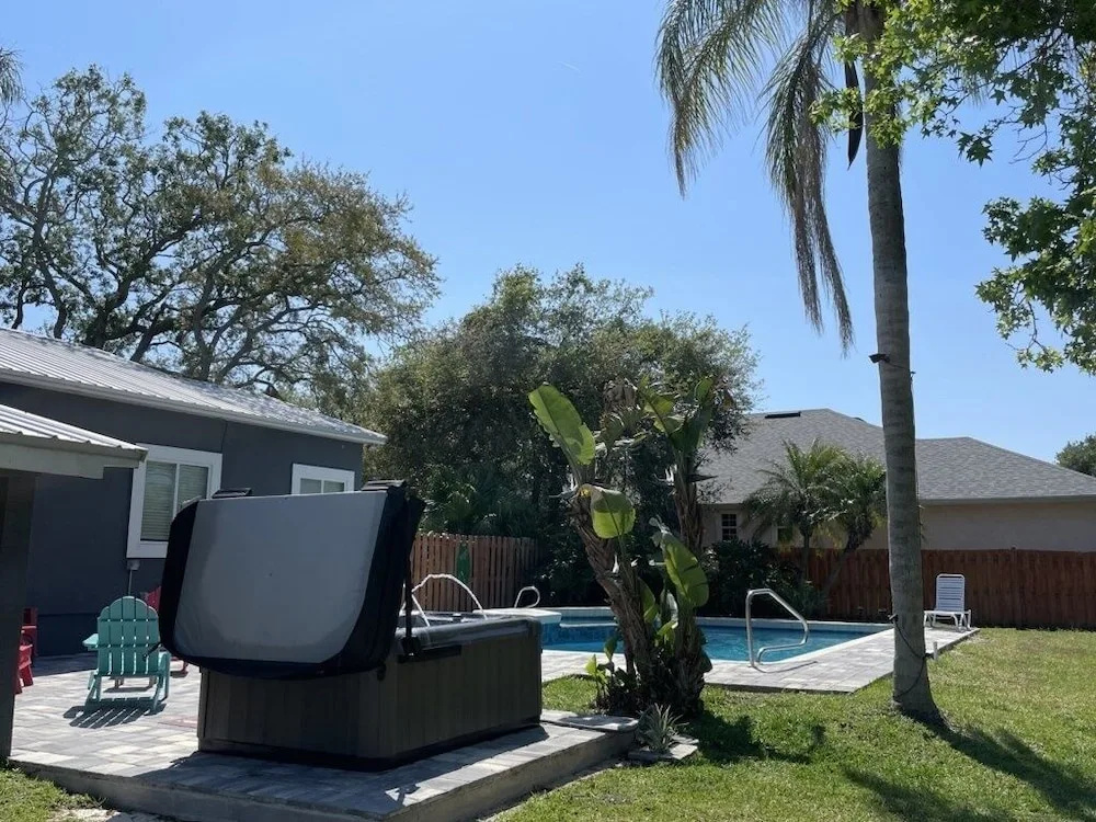 Floridays Vacation Home with Pool near to beach by RedAwning