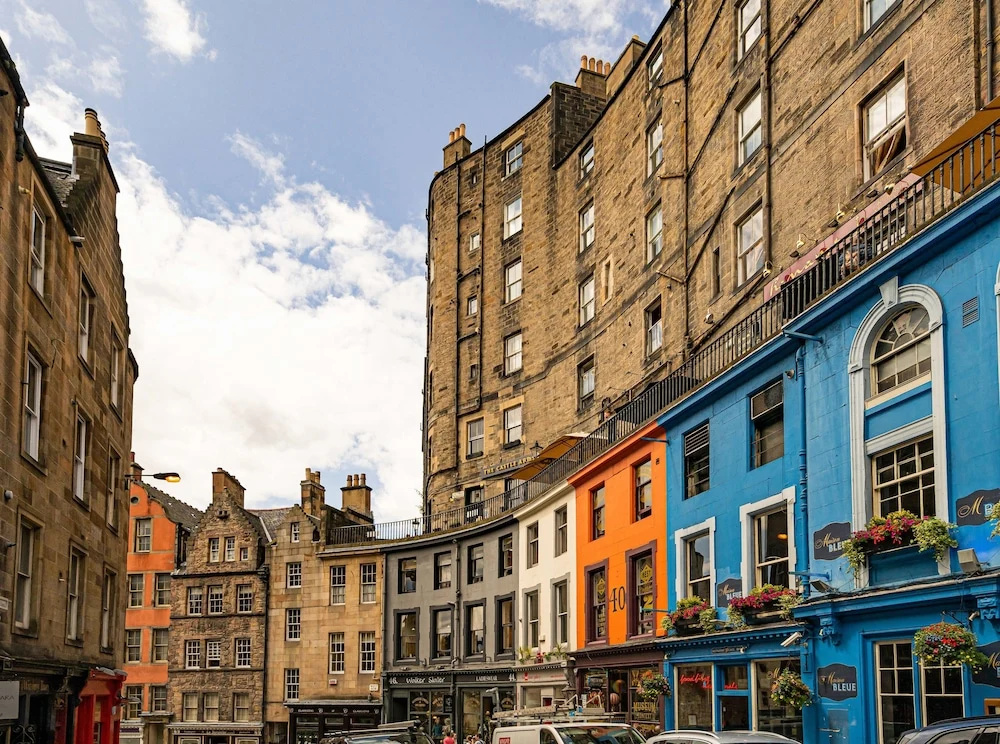 2 Bed Grassmarket Apartment