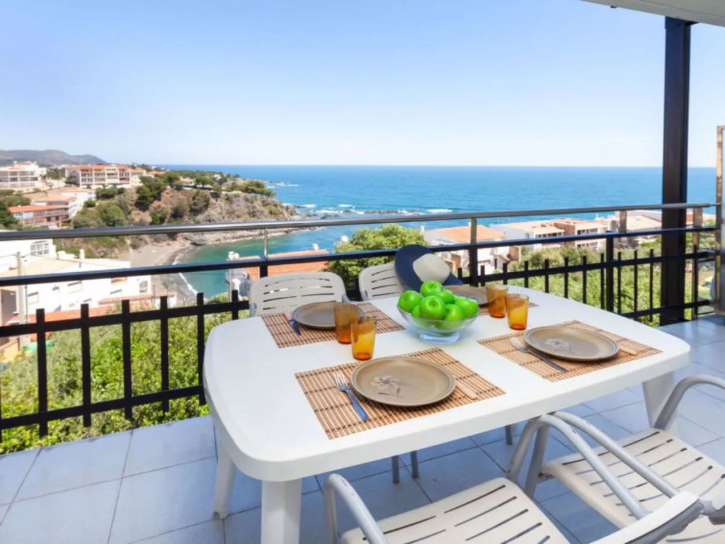 Balcony & Terrace