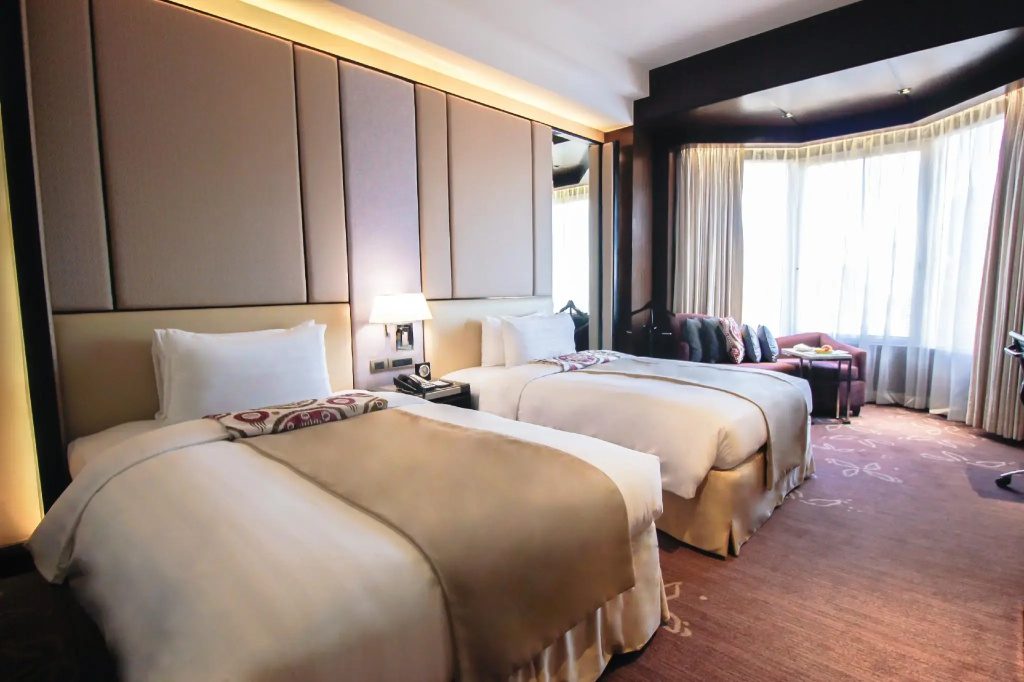 Standard Double Club room (twin beds)