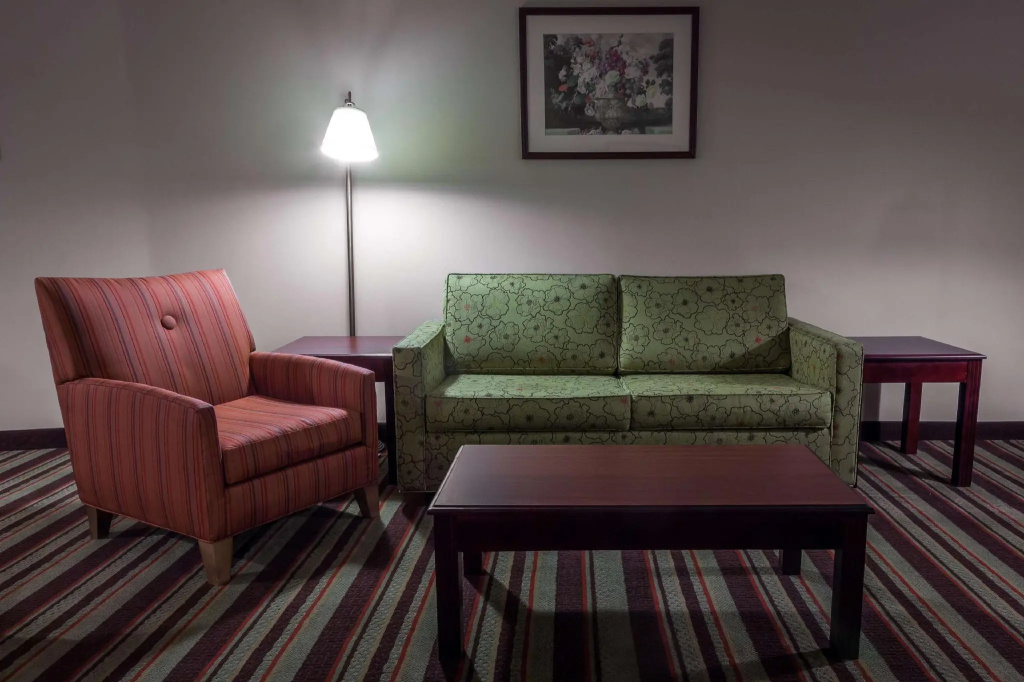 1 Bedroom Quadruple Suite