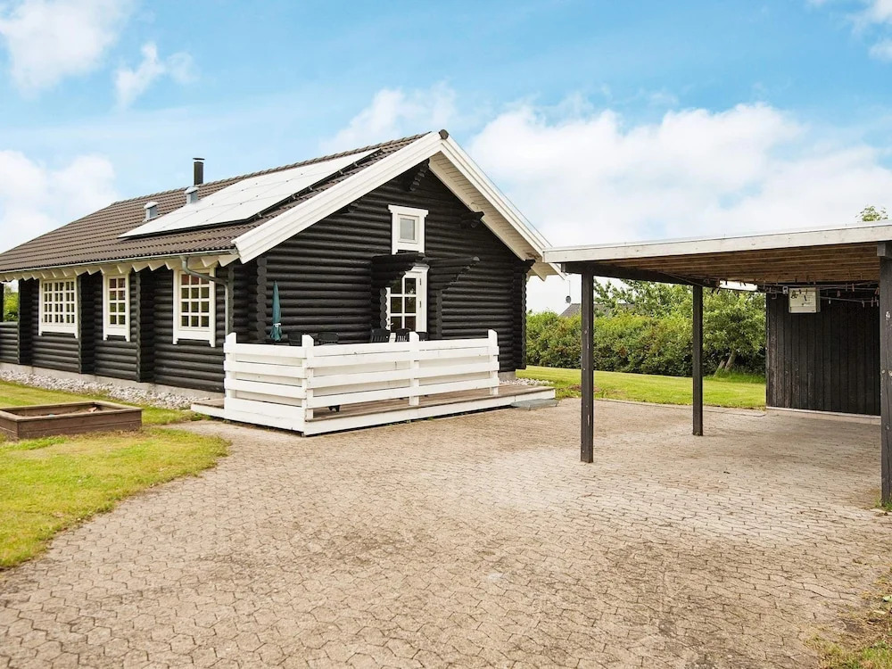 Alluring Holiday Home in Glesborg near Sea - фото 7