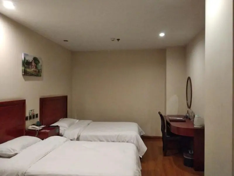 GreenTree Inn Jining Yanzhou Jiuzhou Fangyuan Business Hotel - Chambres