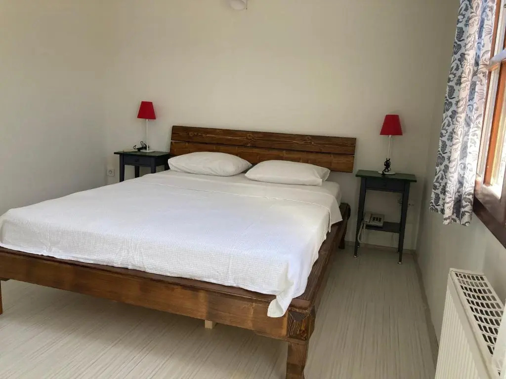 Standard Double Basement room (full double bed)