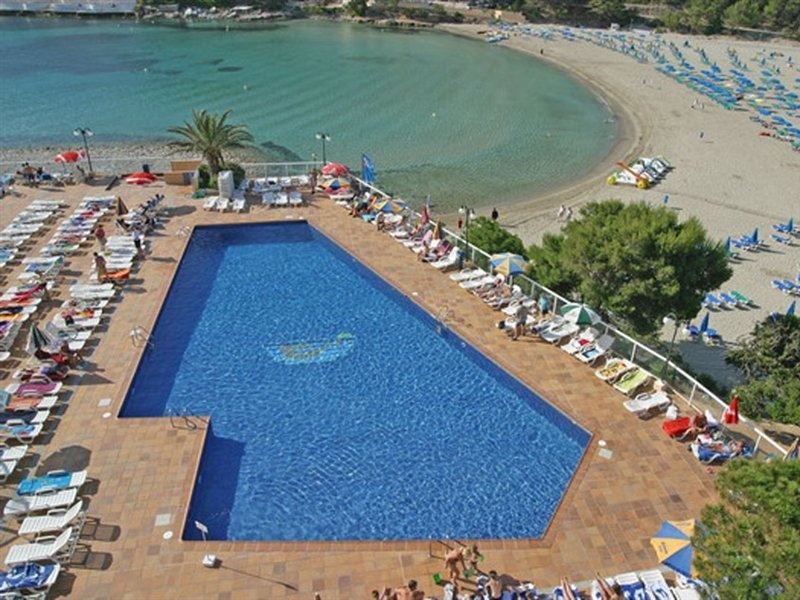 Beach & Waterfront