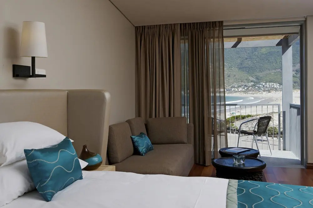 Chapmans Peak Hotel by null