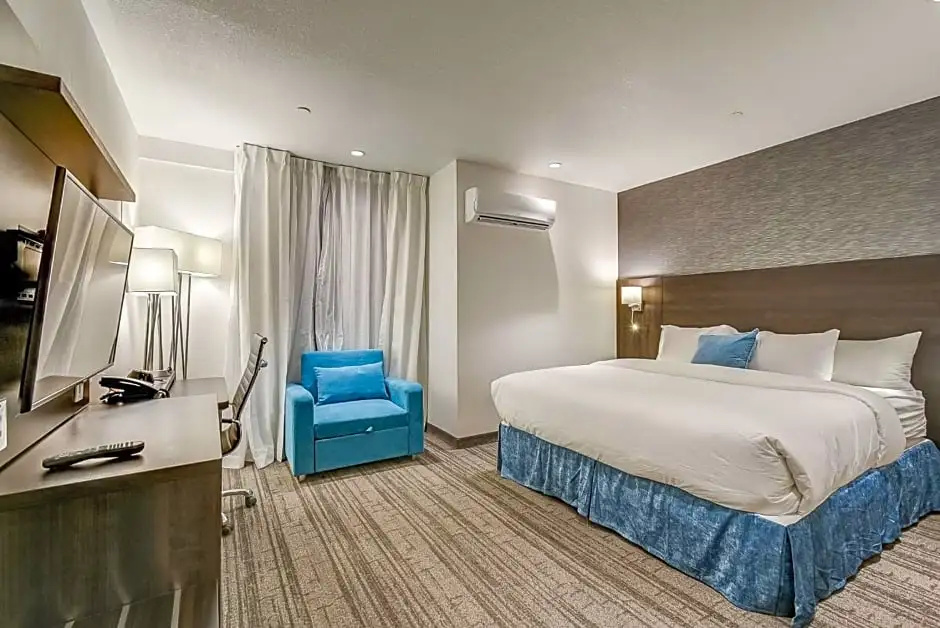 Double Studio (full double bed)