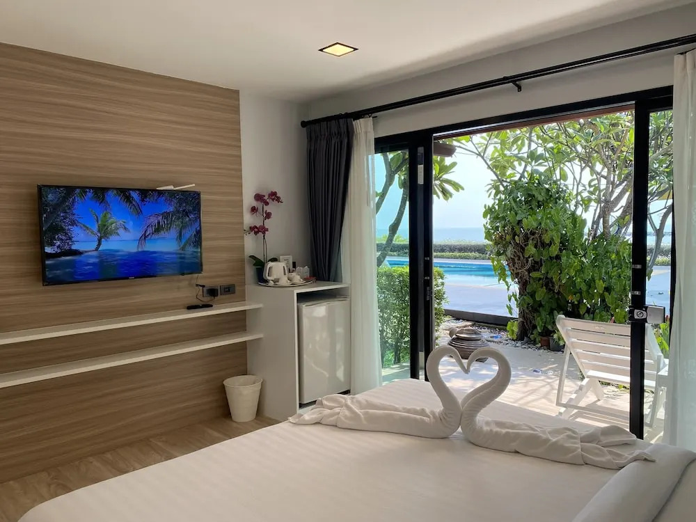 Двухместная вилла двуспальная кровать в Chez Nous Boutique Resort