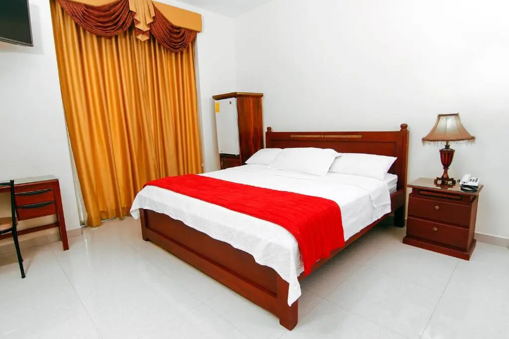 Hotel Versailles Internacional - Chambres