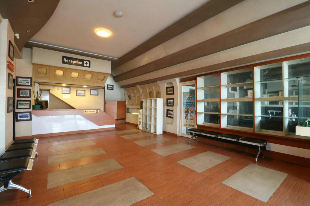 Sky Airlines Guesthouse