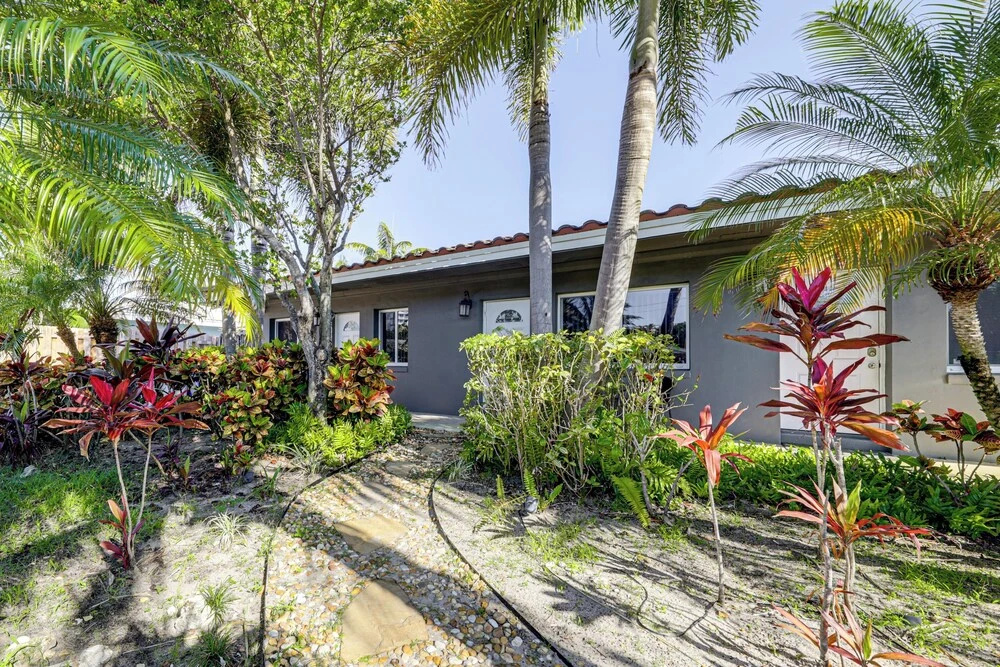 1 Block to Beach! Pompano Apt w/ Pool Access