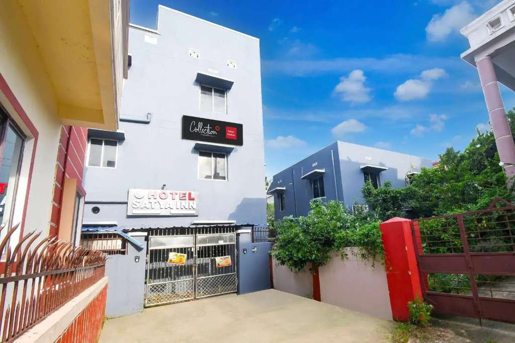 Satya Homes by OYO Rooms