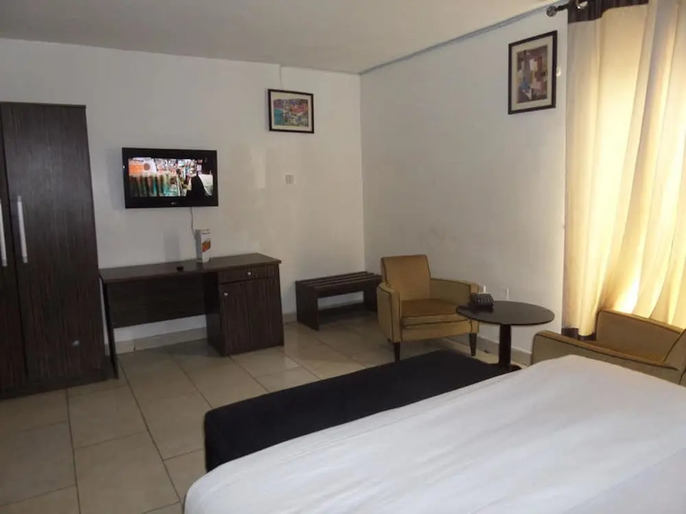 Hotel photo 11