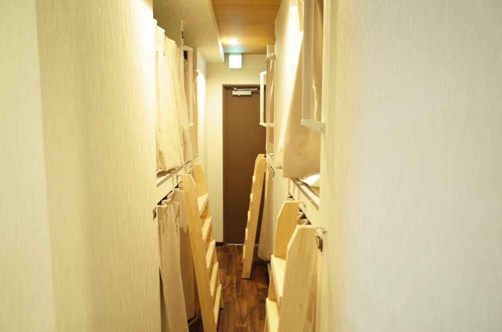 bnb+ Shinjuku Castle - Hostel 사진 13