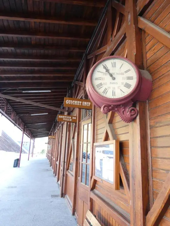 Le refuge de la Marmotte, Chalets du Bayle