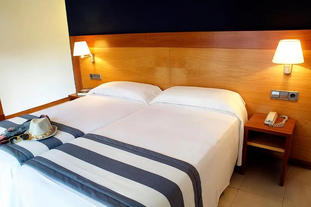 Hotel Els Pins - Chambres