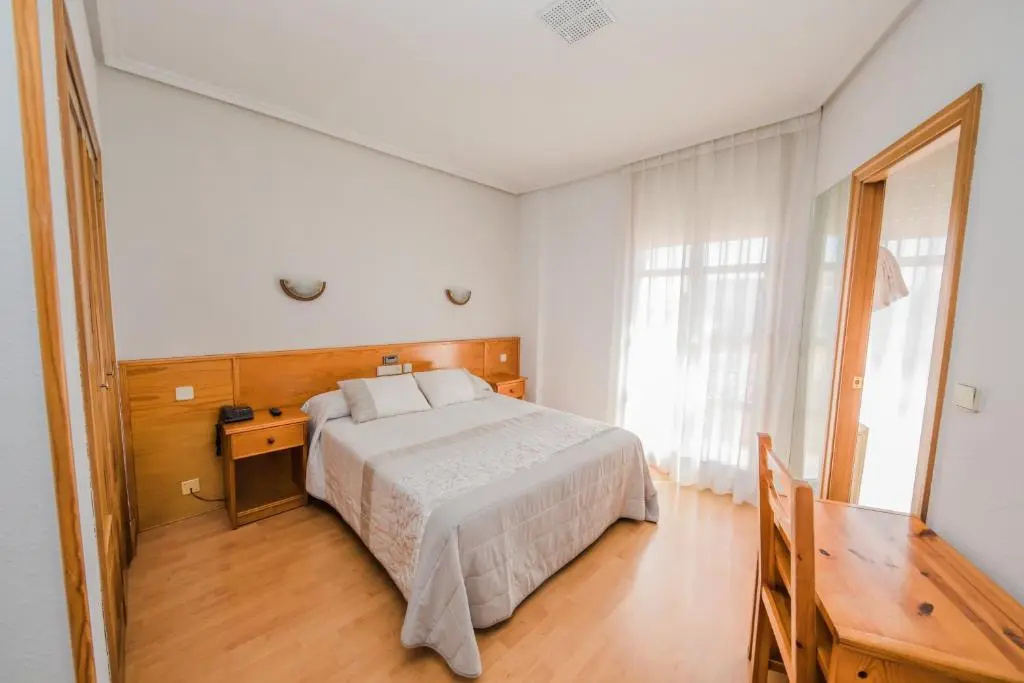Standard Double room with balcony (full double bed)