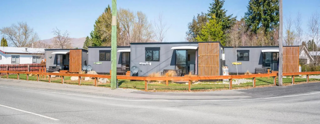 Stunted Totara, Unit 5