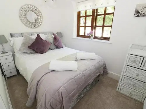 Hillview Cottage