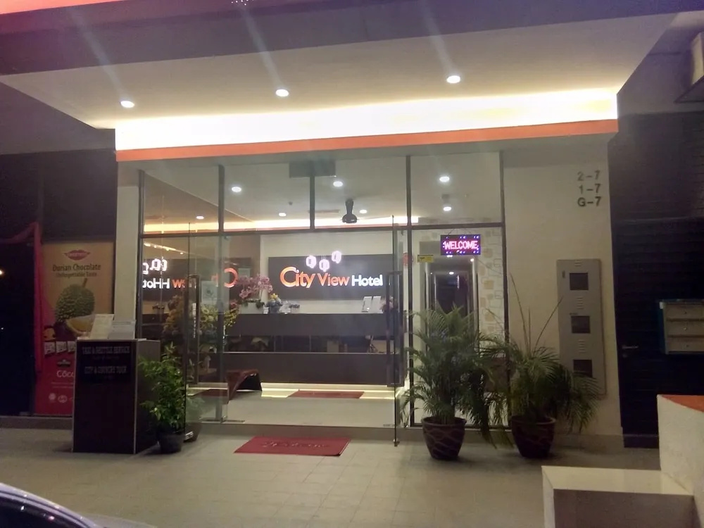 Lobby & Reception