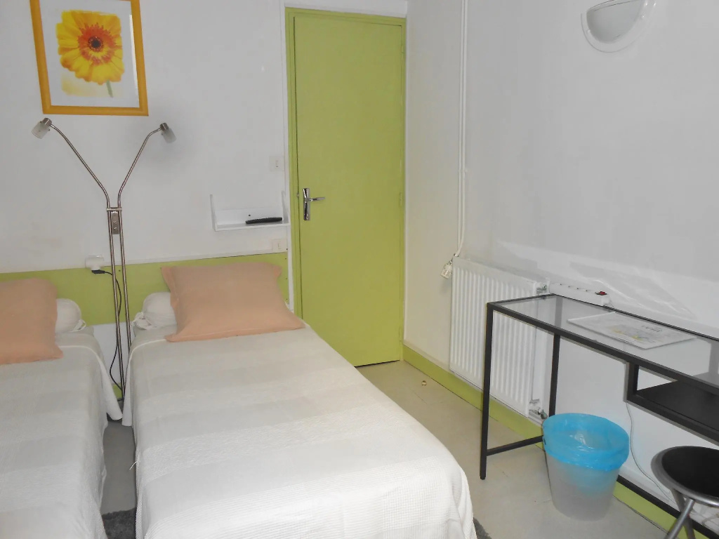 Standard Double room (twin beds)