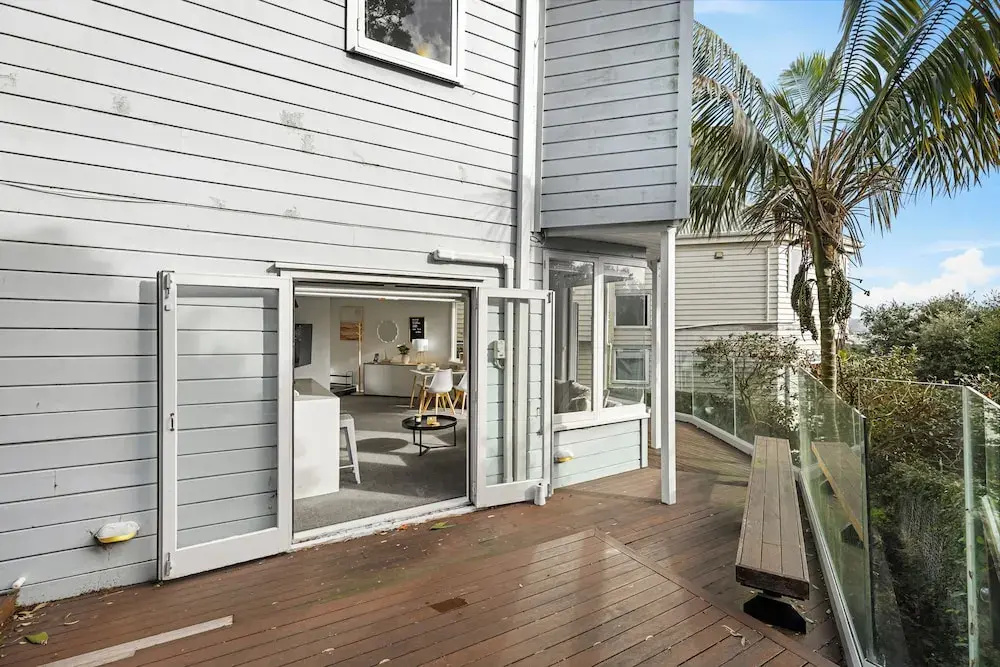 Charming 2BR Home Near City & Bay by Zodiak Stays