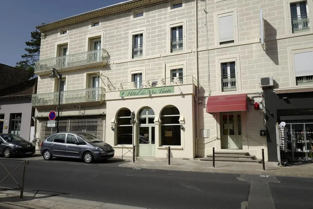 Hotel de Ma Tante