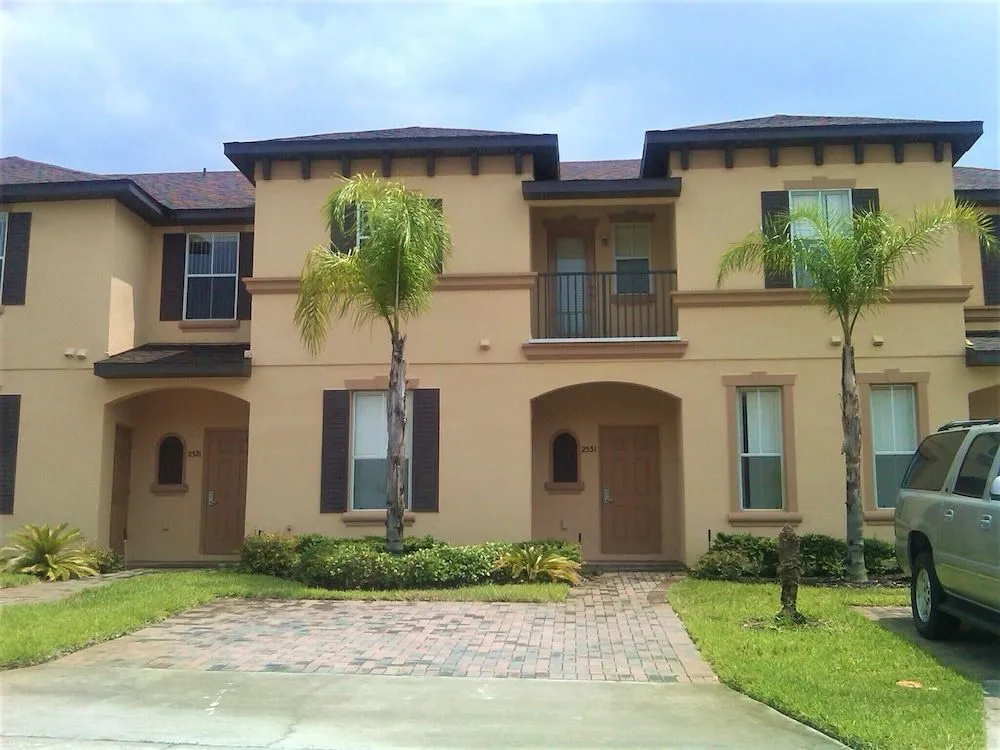 *NEW* 3 Bed Regal Palms Home