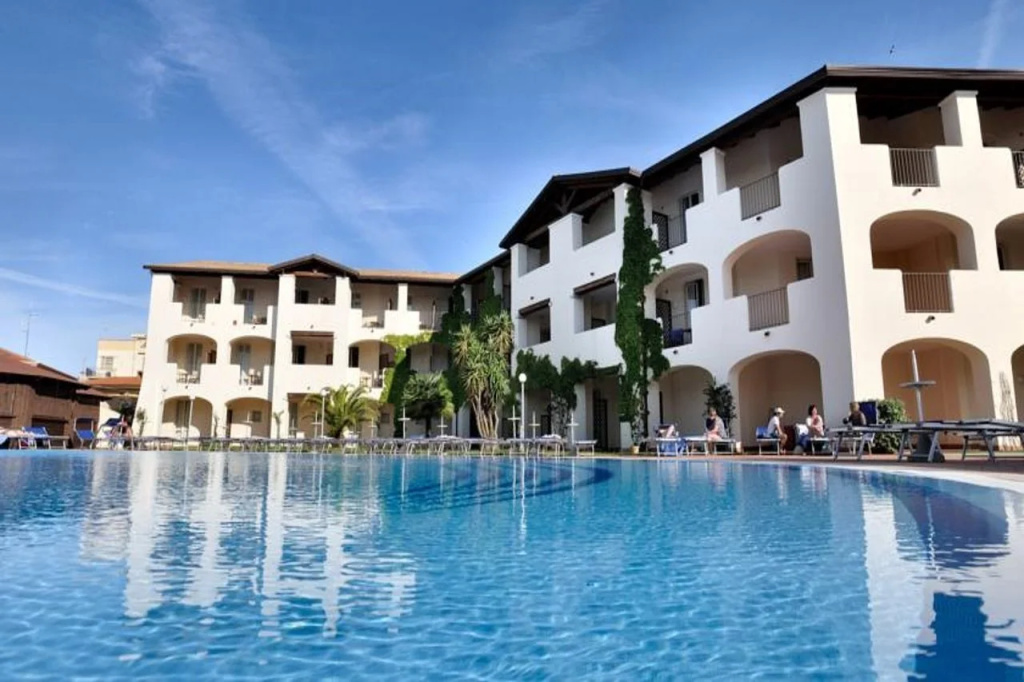 Hotel photo 16